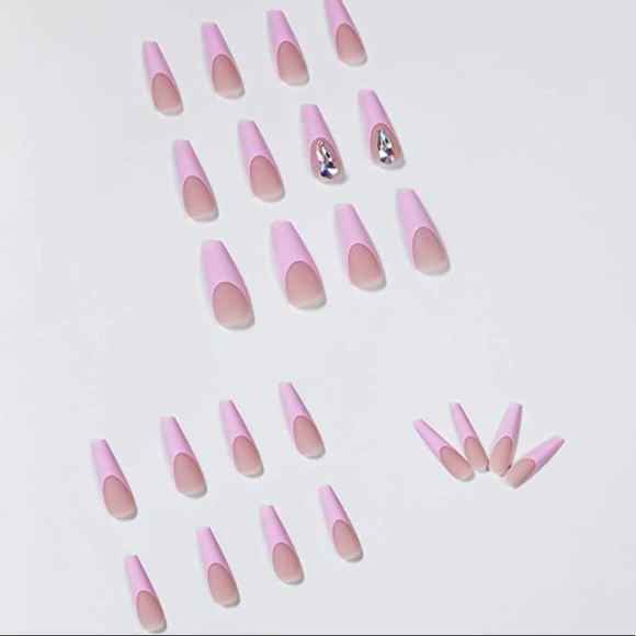 🆓 Pink Crystal Extra Long Coffin Nails - Picture 4 of 5